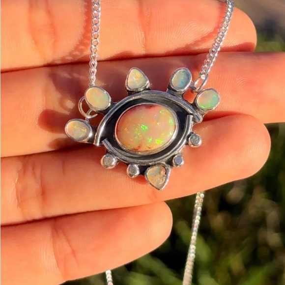 Sterling Silver Opal Eye Pendant Necklace 18 in - Picture 2 of 4